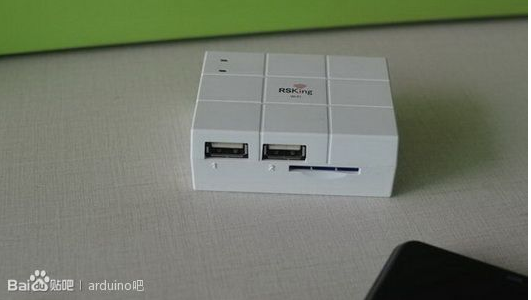 吊炸天的无线U盘，支持多机同时读取图1