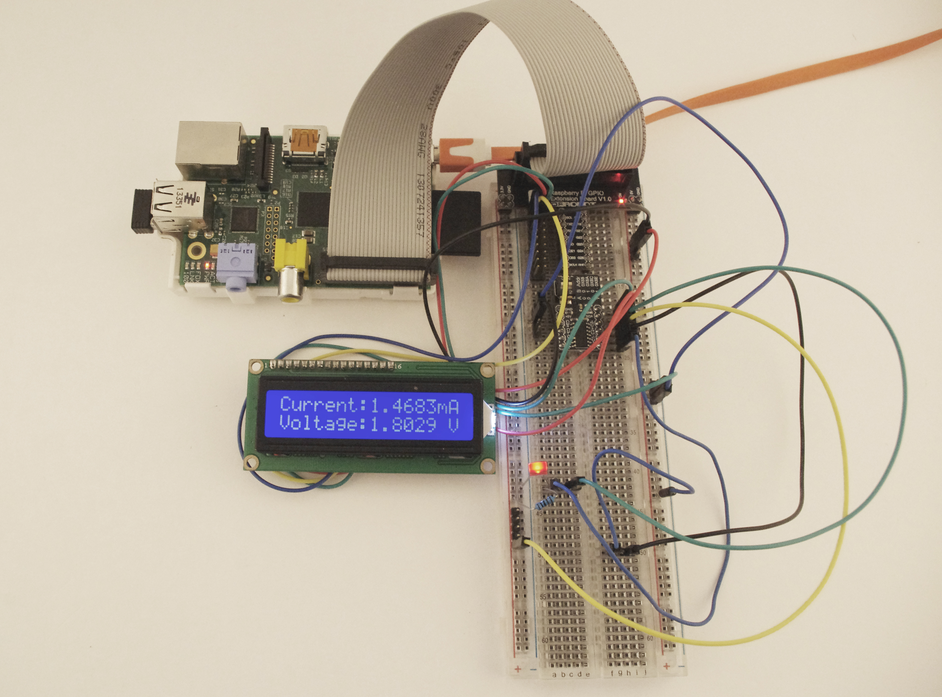 《边学边用树梅派-9》树莓派 I2C 通信初探 I2C LCD及其ADC模图1