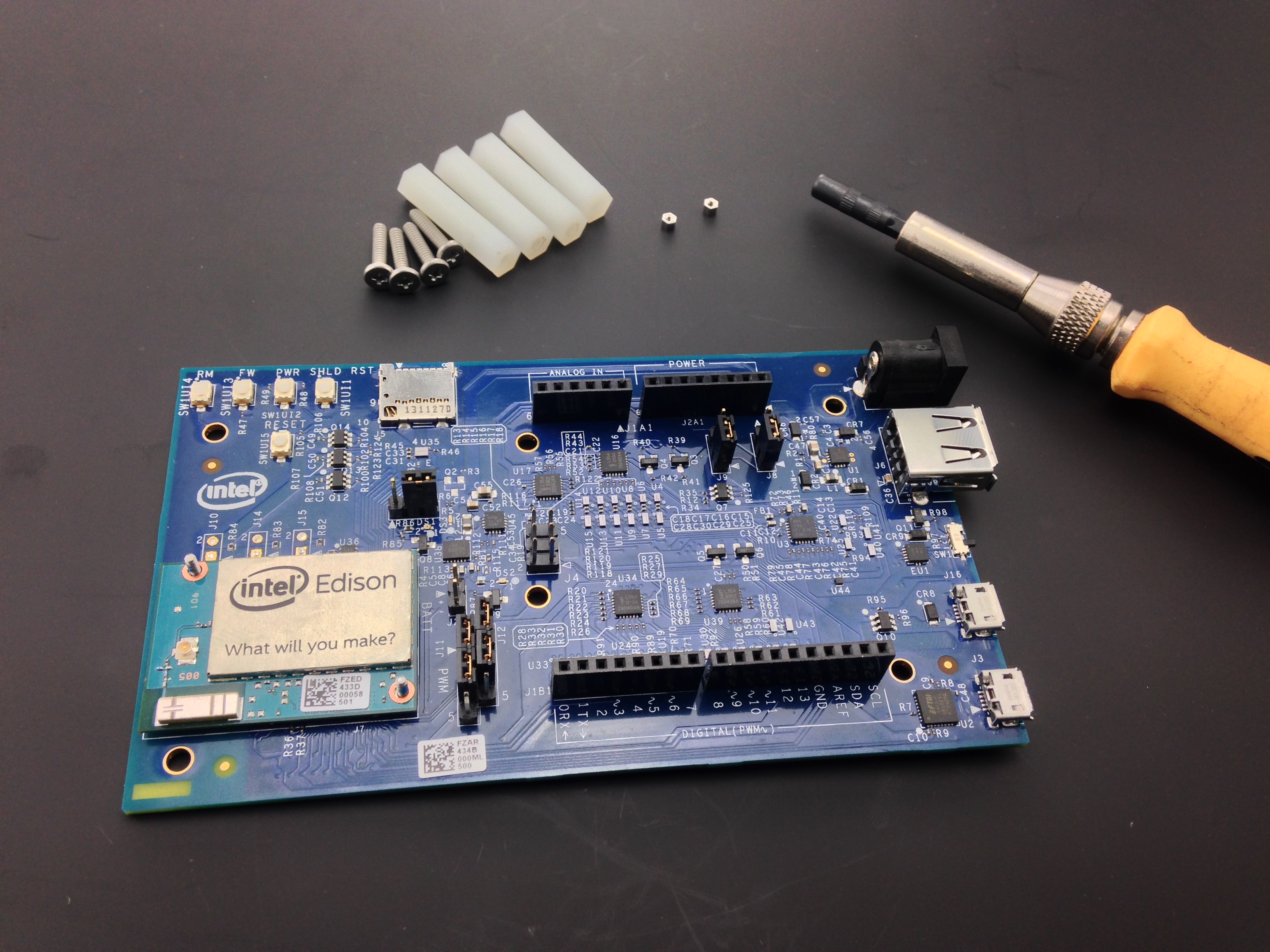 Intel Edison 开箱教程图2