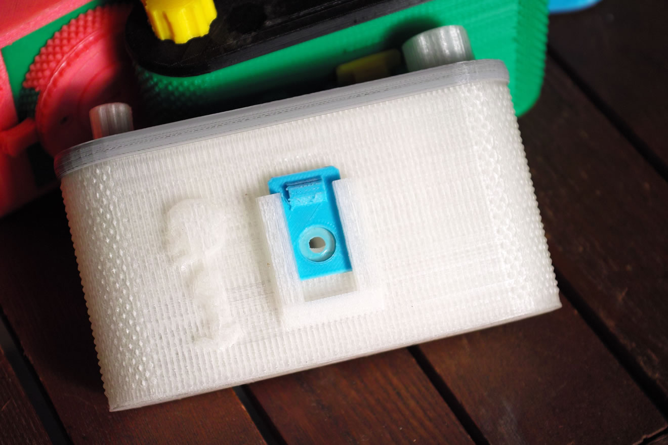 色迷迷3D打印彩虹针孔相机图22