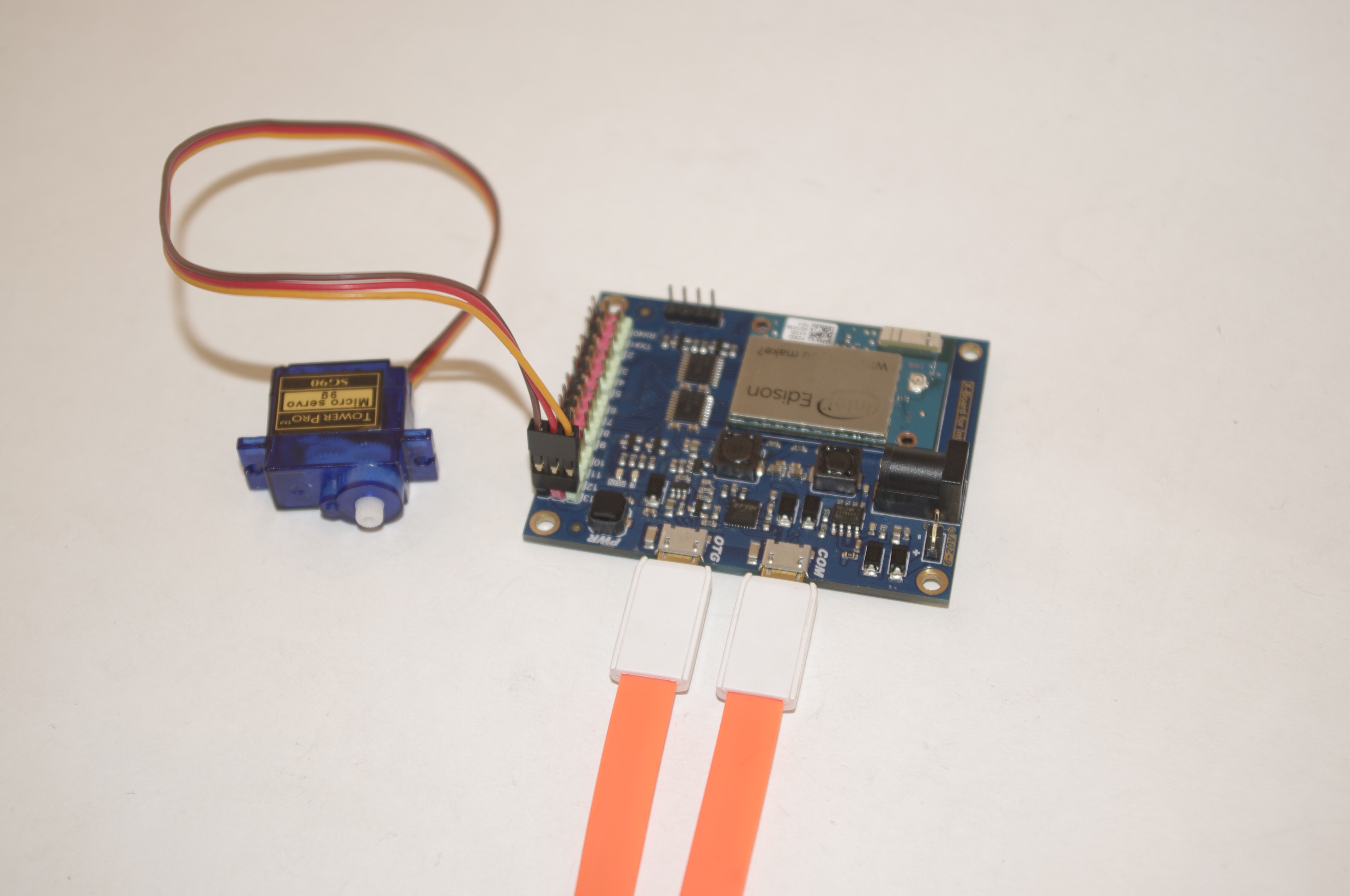 X-Board for Intel Edison 靓照与大家见面啦图6