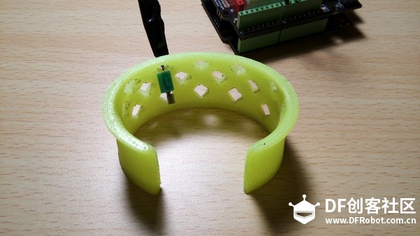 3D+Arduino——点滴报警手环图3