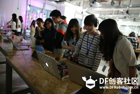 2015年春季上海纽约大学交互媒介课程展炫酷来袭图2
