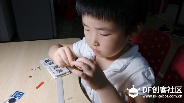 全家总动员玩转追光猎手图1
