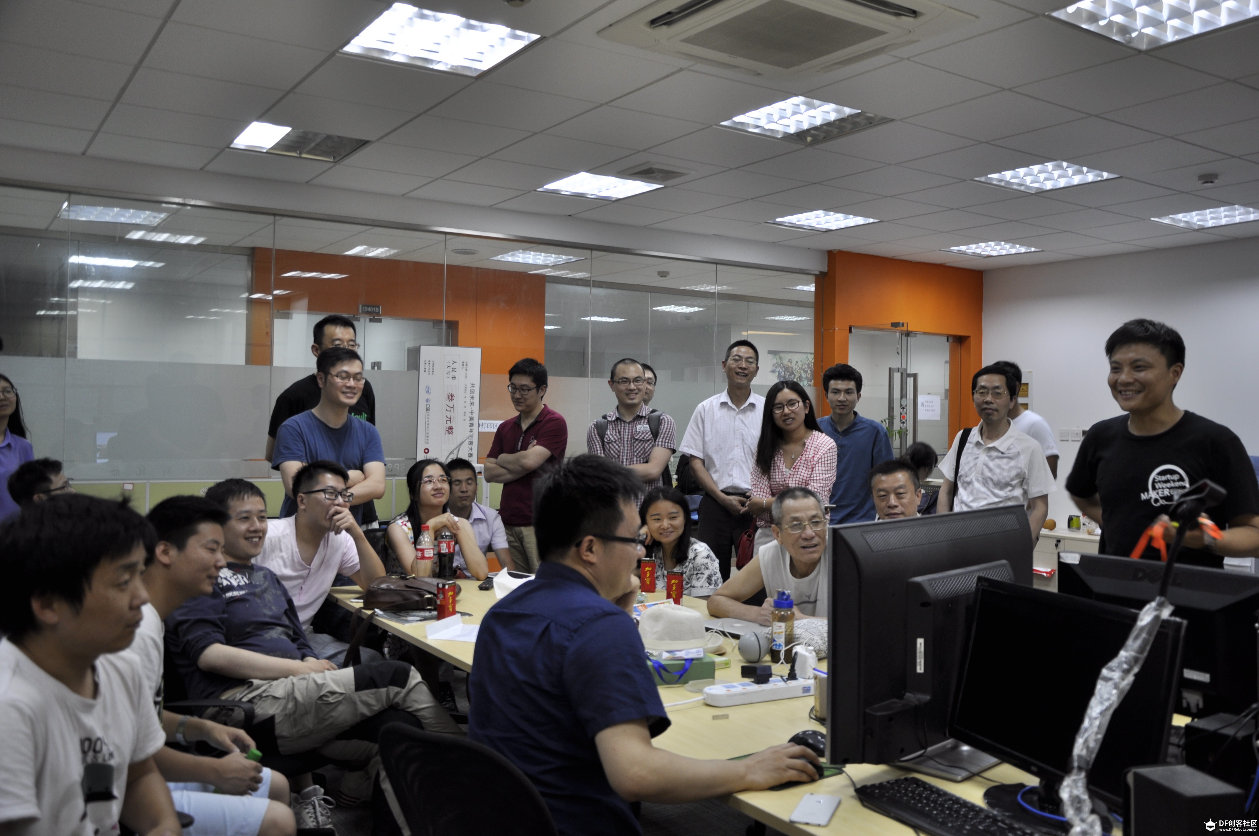 蘑菇云周四开放夜——深圳Maker Faire分享会图2