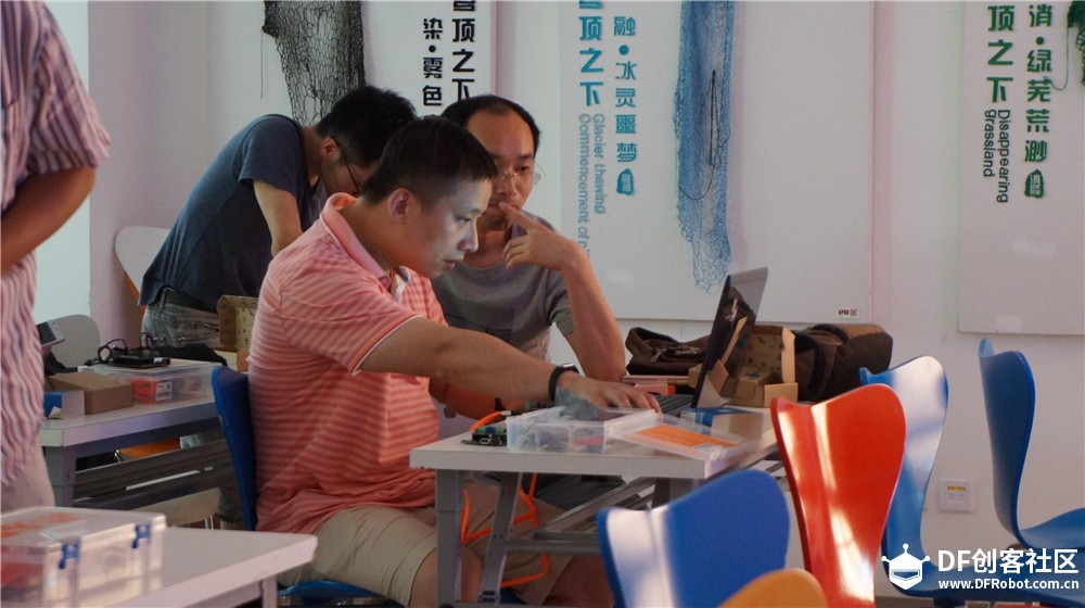 英特尔®Edison工作坊回顾-上海图书馆图5
