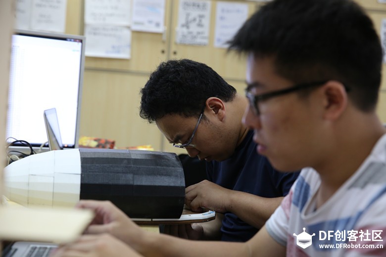 蘑菇云战队被CCTV盯上了！图1