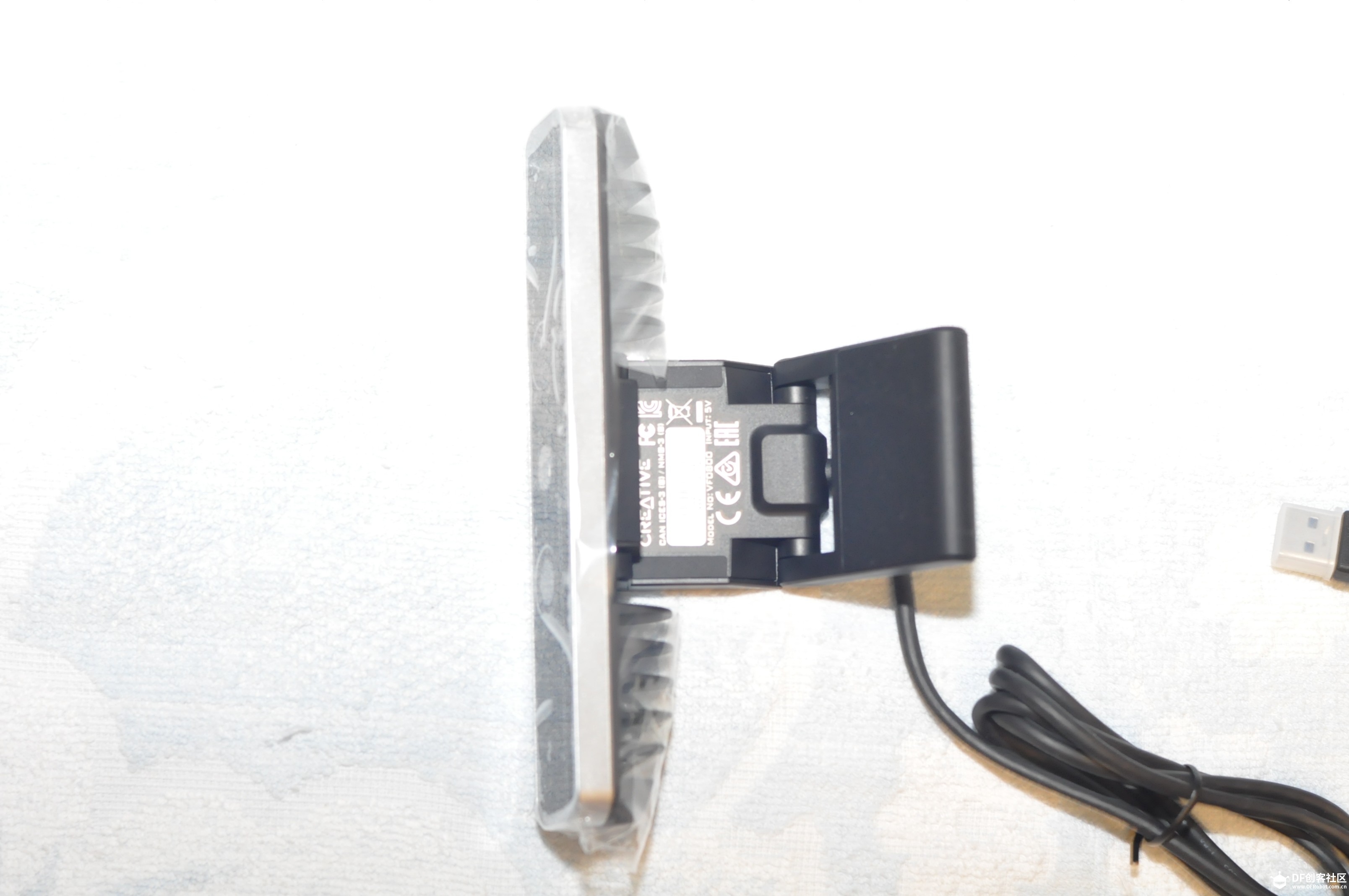 Intel Edison Realsense F200开箱图2