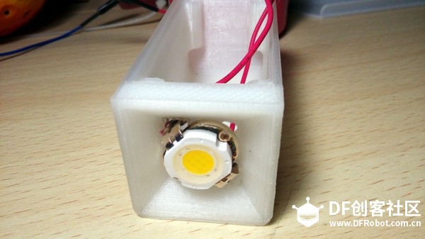 3D+Arduino_自行车前灯控制器图1