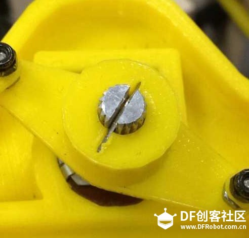 基于Arduino的同步机械臂图22