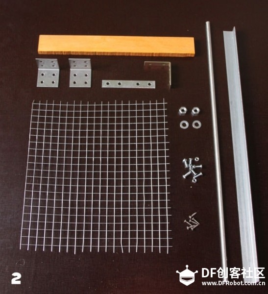 如何把废弃网球拍变身成为一把电吉他图3