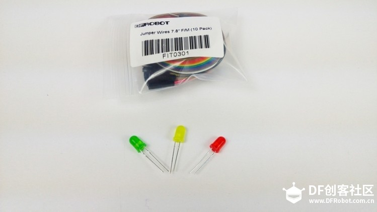 3D+Arduino课程(面向中学生)——迷你交通信号灯(初稿)图2