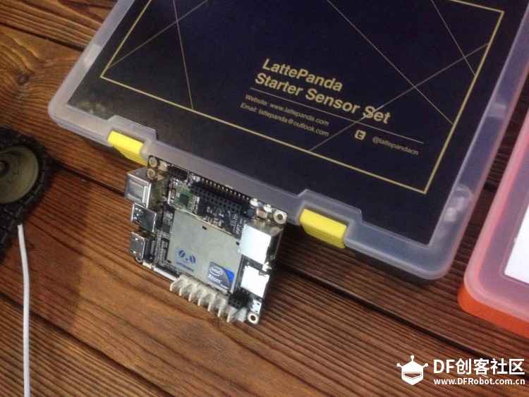 DFRobot带你看IDF2016英特尔峰会图8