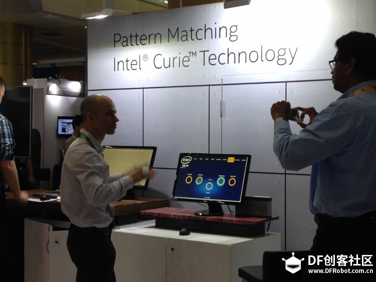 DFRobot带你看IDF2016英特尔峰会图12