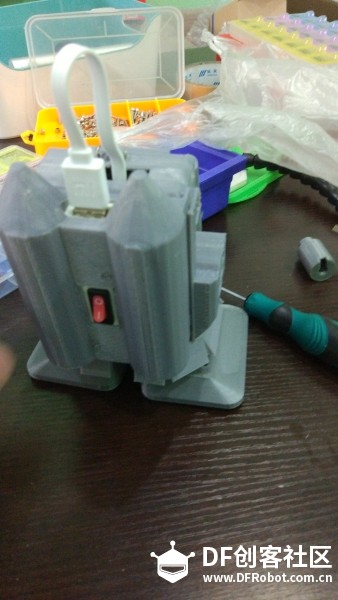 武装版MobBob~~~~会走的移动电源，太笨重了~~~~~图40