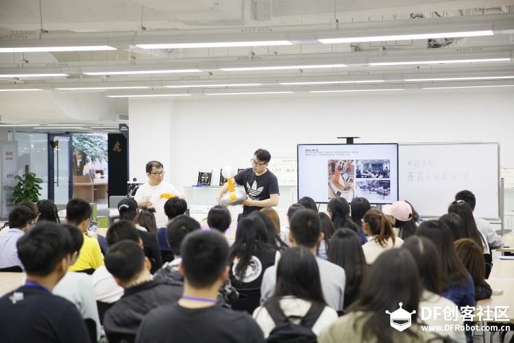 上大青马班做客蘑菇云，创客文化洒落校园生根发芽！图8