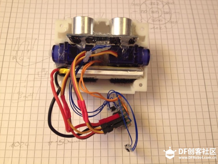 圆乎乎的Canbot机器人图6