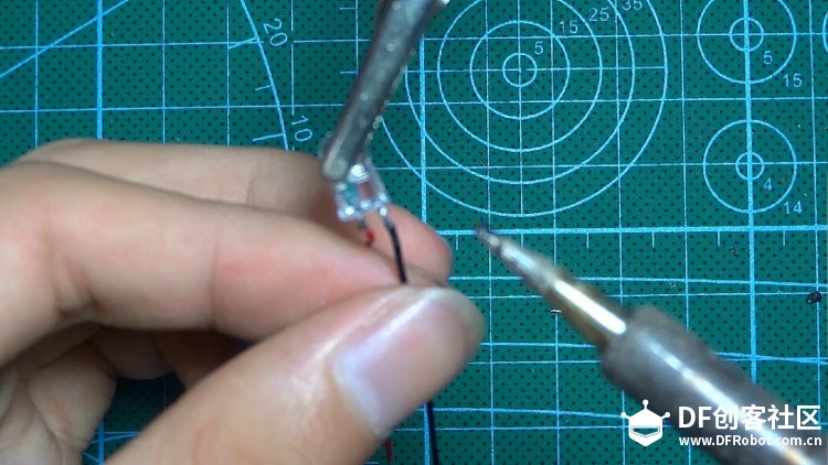 【Maker源代码】制作一个宠物机器人图12