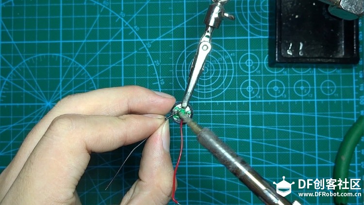 【Maker源代码】制作一个宠物机器人图13