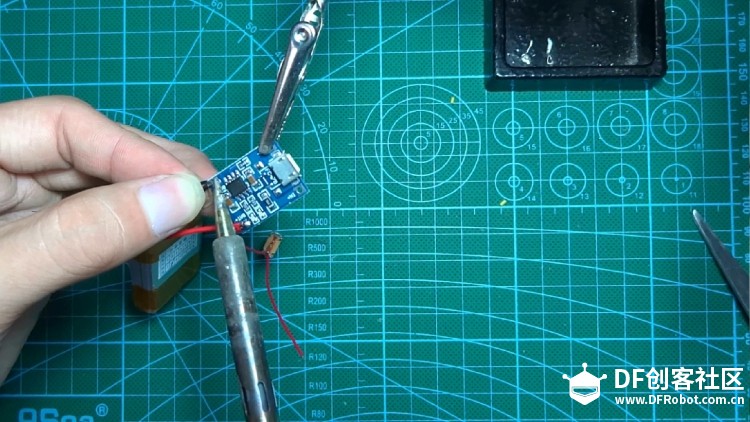 【Maker源代码】制作一个宠物机器人图16