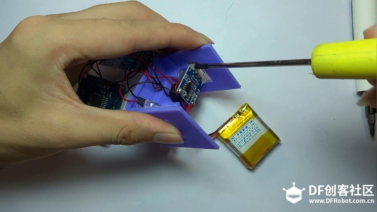 【Maker源代码】制作一个宠物机器人图20