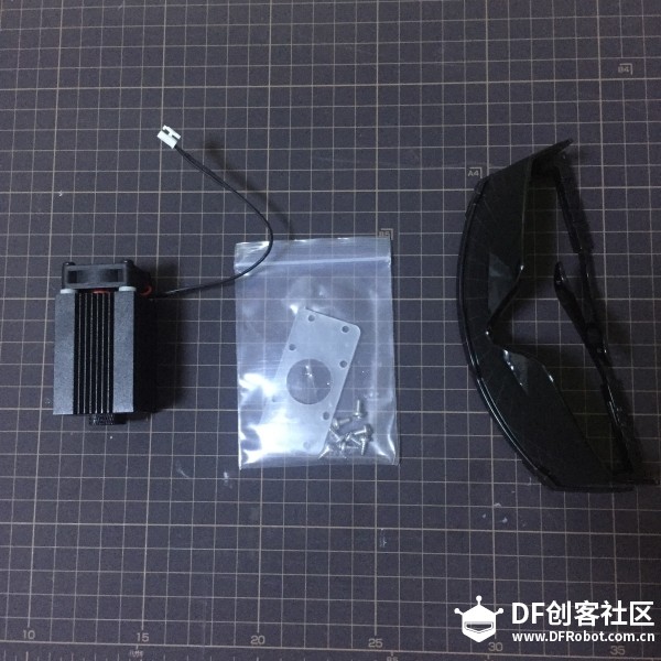 Overlord官方激光雕刻头开箱图2
