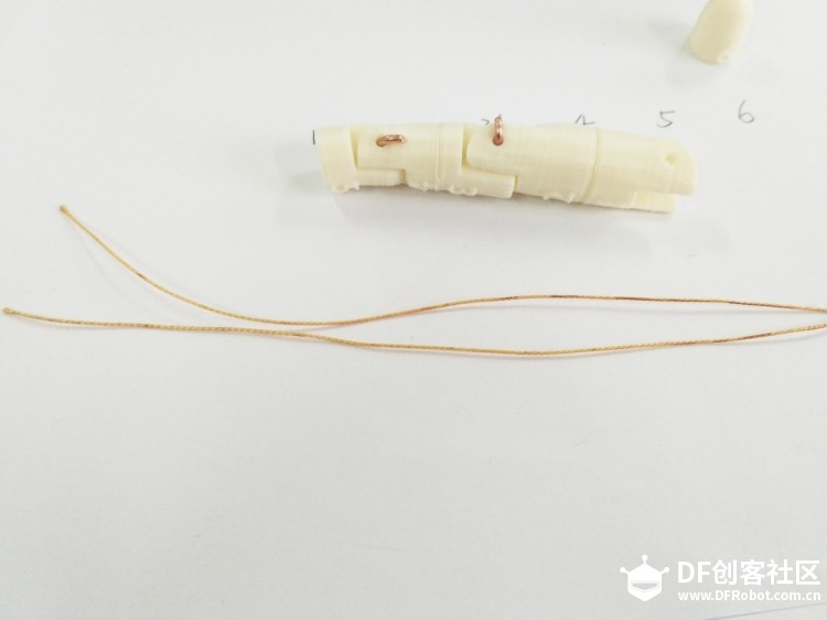 InMoov Finger Starter+yeelink =一根远程手指图8