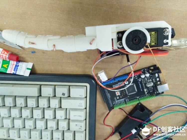 InMoov Finger Starter+yeelink =一根远程手指图10