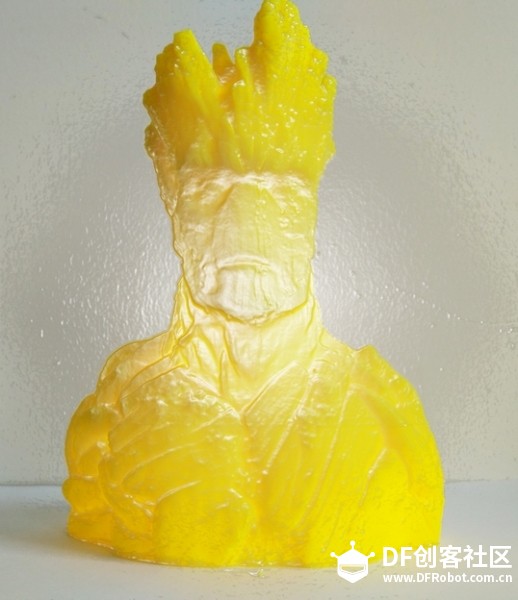 感谢3D打印组的小伙伴帮助，42小时的打印基本完美结束！图4