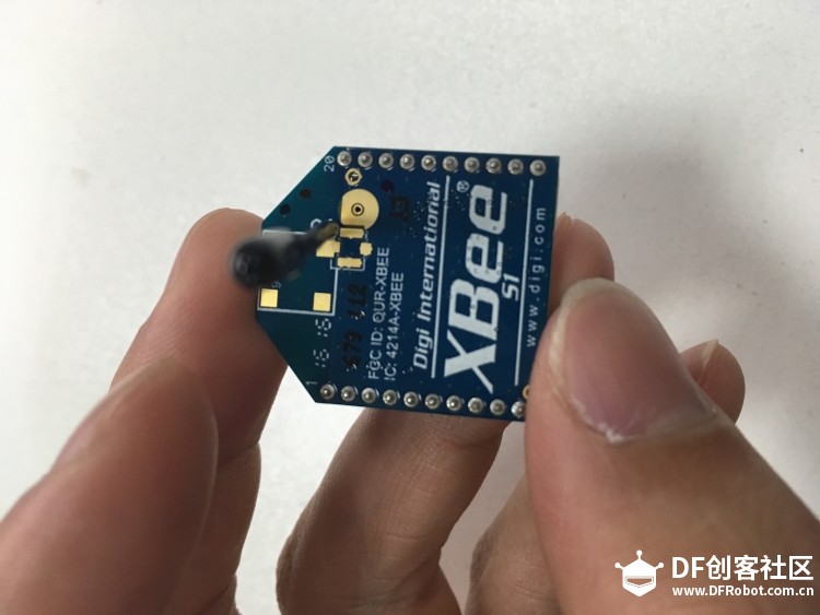 利用XBee实现Arduino点对点无线通信