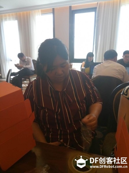 “中青创奥”第4组--DM小分队，智慧屋图3