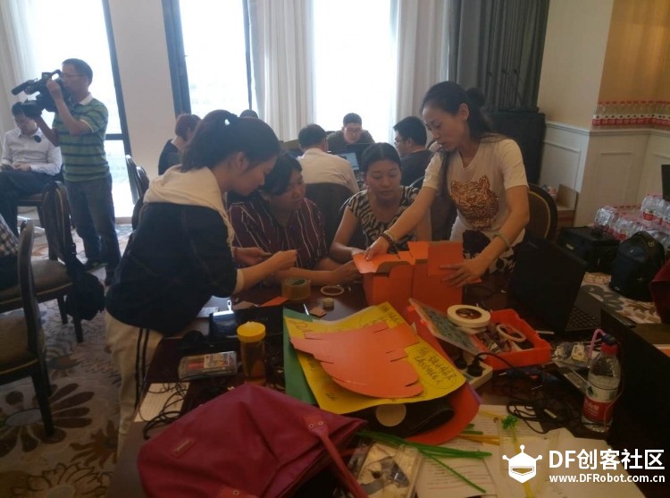 “中青创奥”第4组--DM小分队，智慧屋图17
