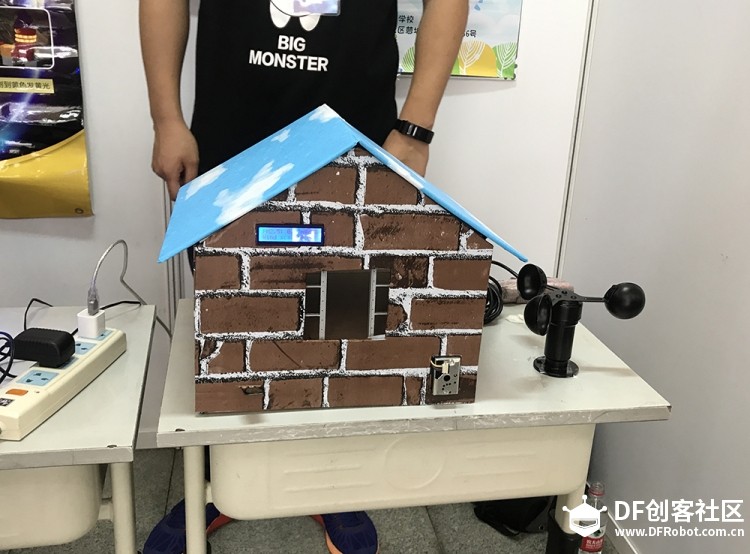 2017DFRobot杯校园创客作品展创意作品分享图3