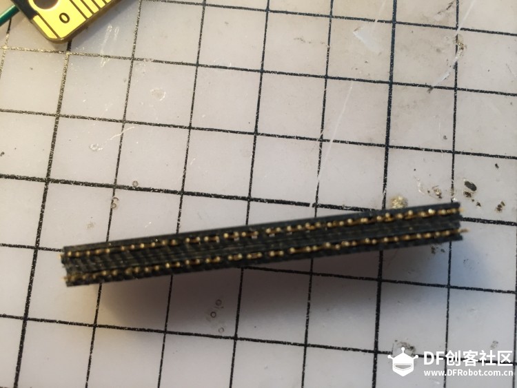 给你的Micro:Bit做个扩展板吧！图2