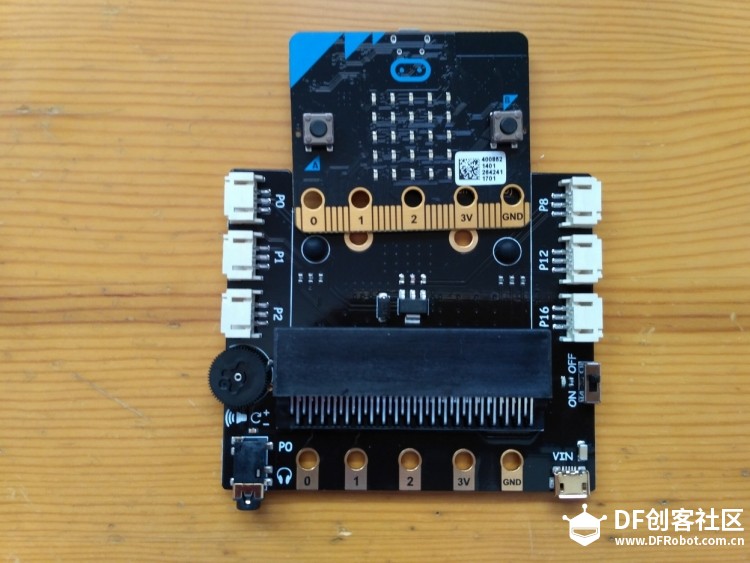 火遍全球的BBC MICRO BIT出拓展板了图4