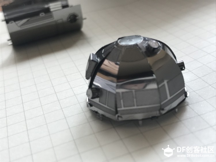不用任何黏贴的立体金属拼图R2D2-【周末项目】-1图3