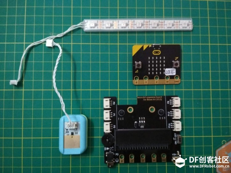 Micro:bit 31 做个“智能灯”图1
