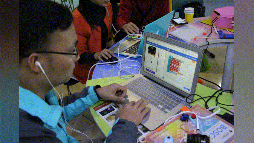 micro:bit+Boson | 广州中小学创客教育种子教师第四期培训...图9