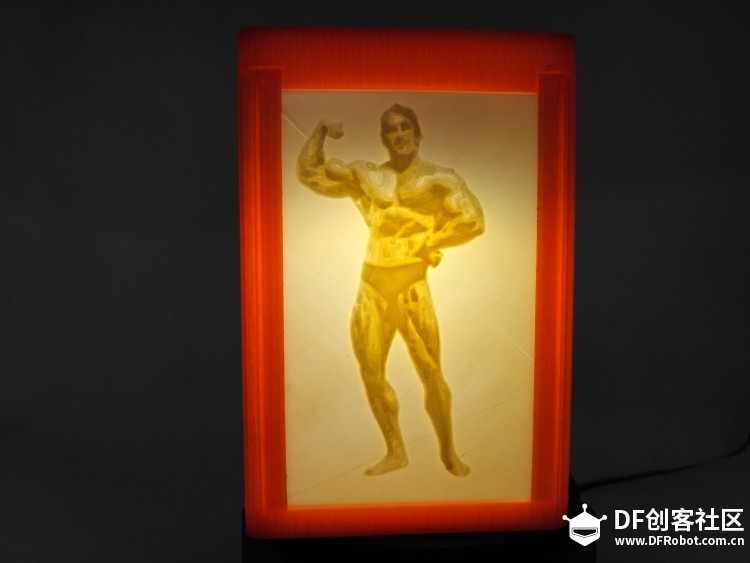 喜欢Muscle的你一起来Make桌面灯箱图6