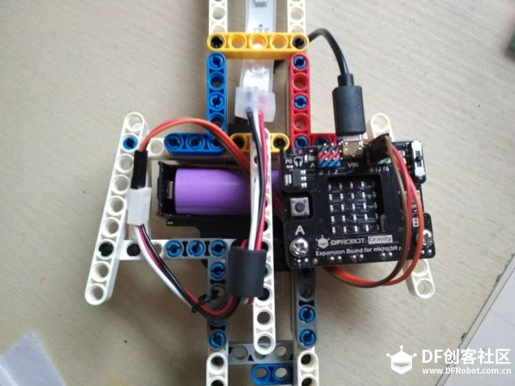 Micro:bit 48 bit版光剑图5