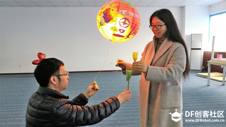 3.8 女王节 用爱点亮魔幻灯笼