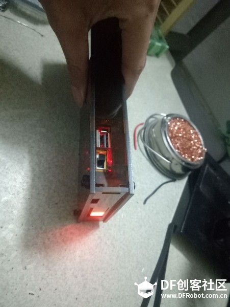打造一个透明酷炫充电宝图18