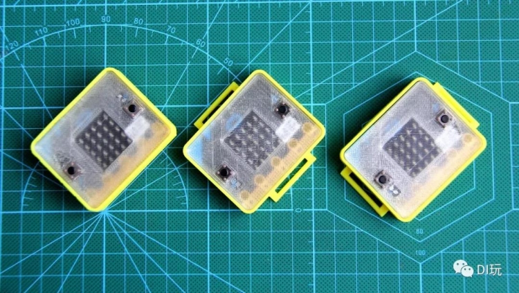 [微课]小米趣玩BBC micro:bit 18 计步手环图7