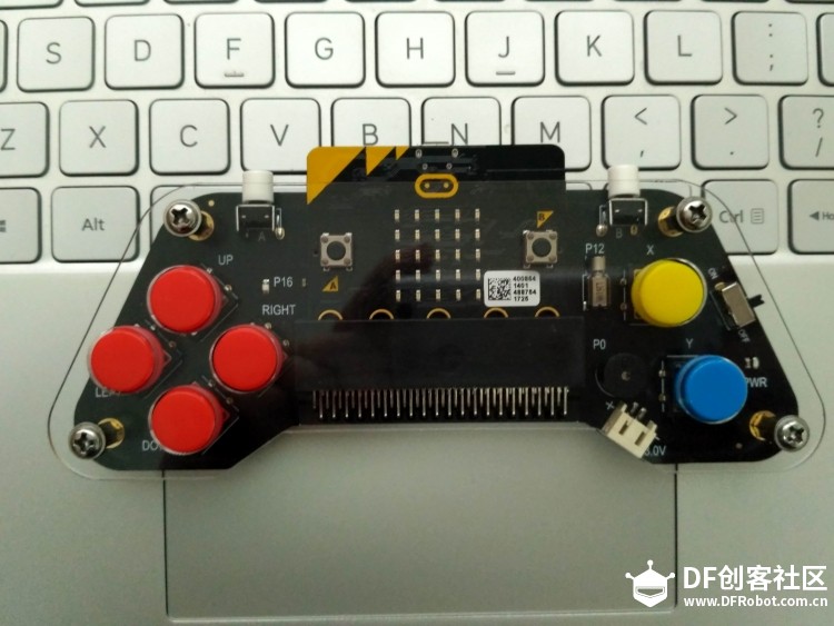 重温经典：micro:bit gamepad制作吃豆对战游戏