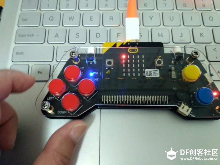 重温经典：micro:bit gamepad制作吃豆对战游戏图13