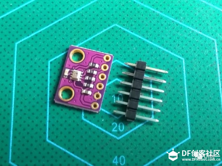 把课程玩上天!基于micro:bit与BMP280的气压与海拔关系分析...图2