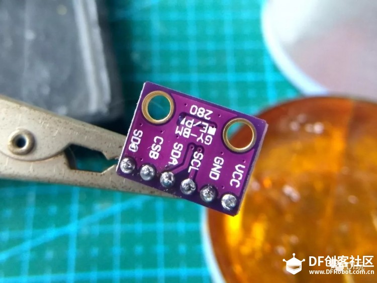 把课程玩上天!基于micro:bit与BMP280的气压与海拔关系分析...图3