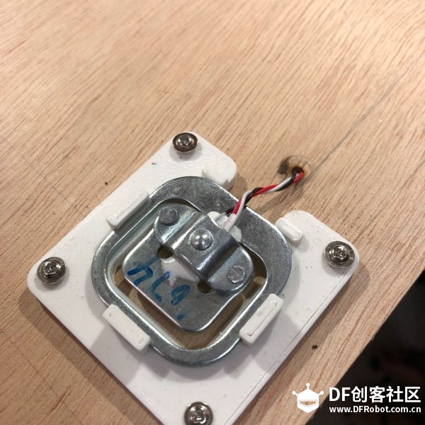 用ESP8266 开发板,制作WiFi物联网智能体重秤图17