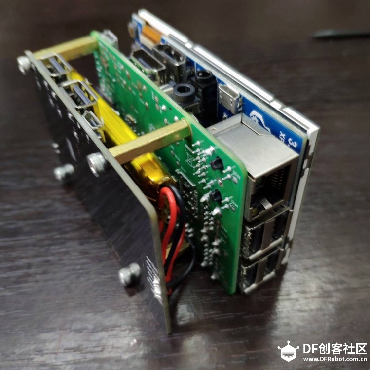 纸盒版树莓派一体机图2