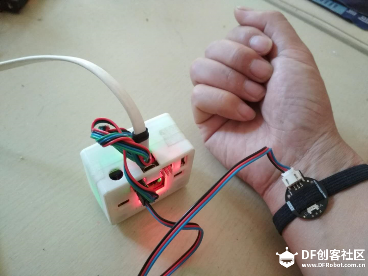 micro:bit×OBLOQ-3-Max:Bot 的非凡之旅+IOT心率计+……图26